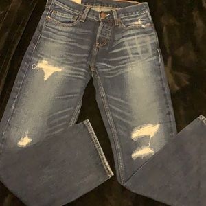Hollister distressed jeans NWOT